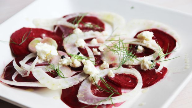 beetroot-fennel-and-goats-cheese-salad2