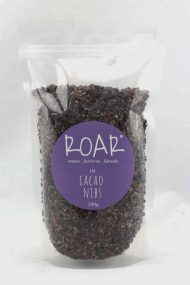 ROAR-org-cacao-nibs-raw-500g-front.jpg